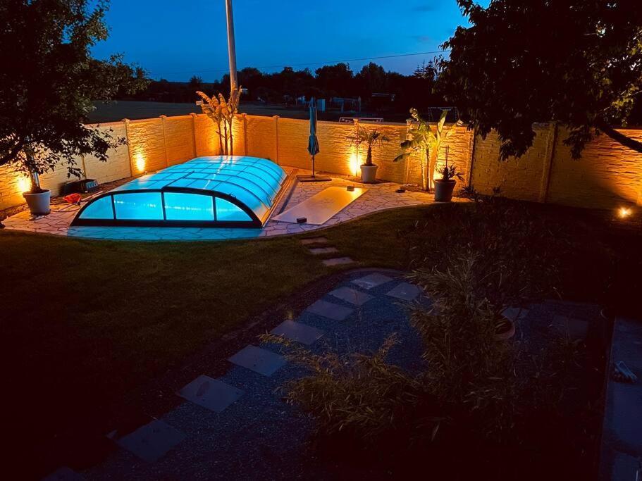 Pool, Sauna Und Blick Ins Gruene Wittenberg Extérieur photo